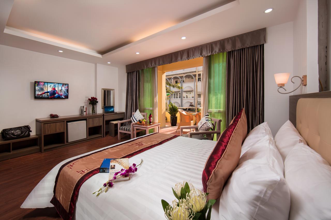 Van Mieu Hotel Hanoi Buitenkant foto