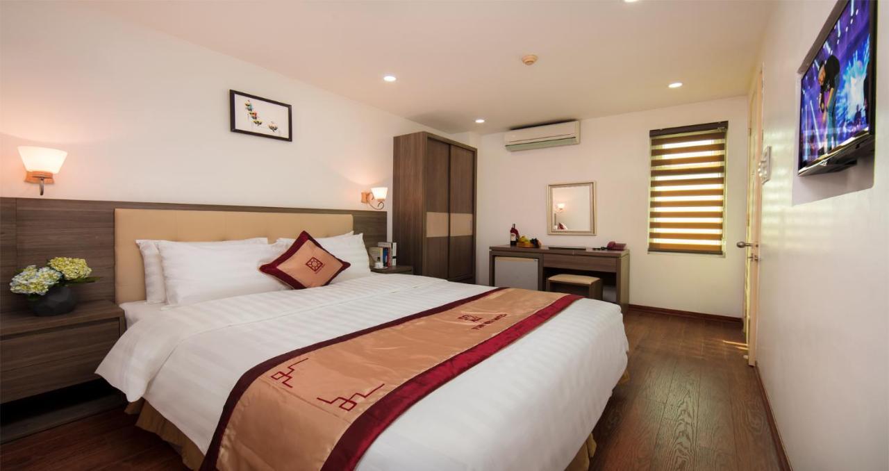 Van Mieu Hotel Hanoi Buitenkant foto