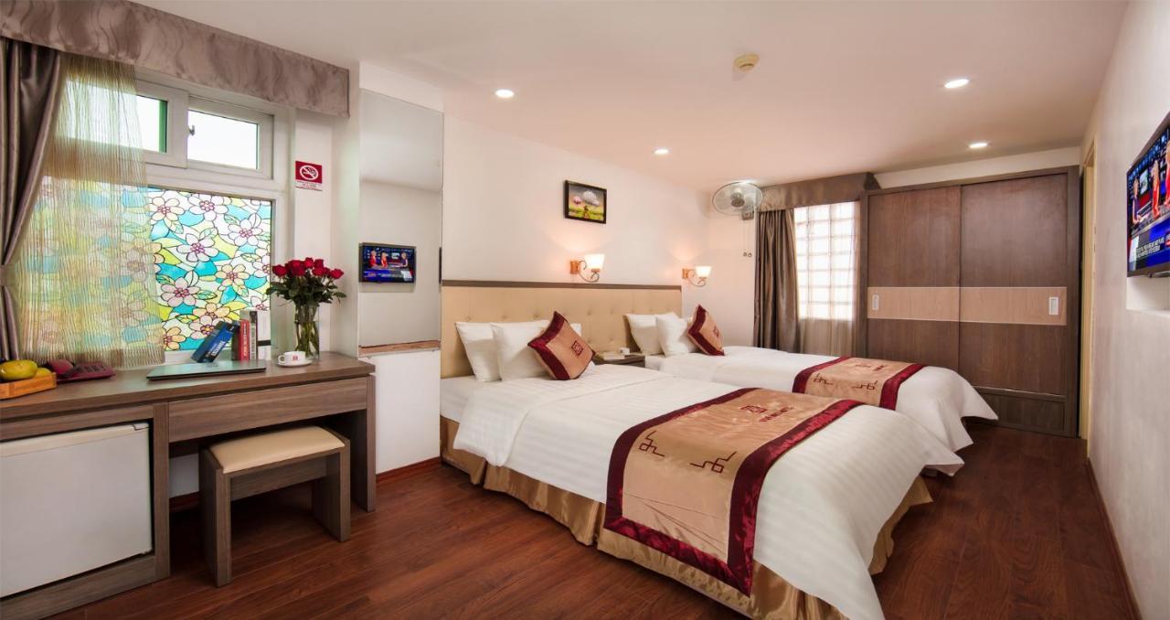 Van Mieu Hotel Hanoi Buitenkant foto